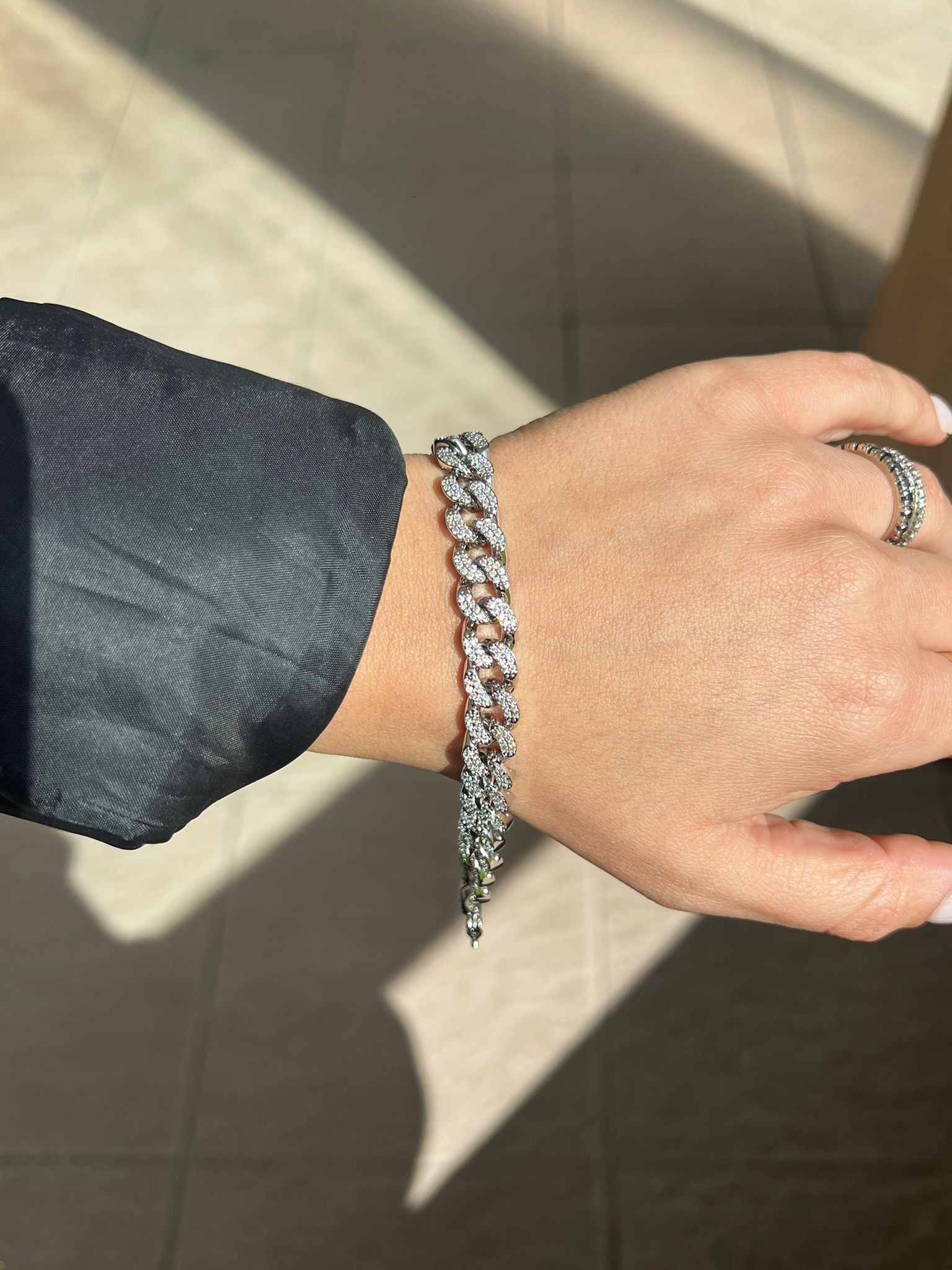 Bracciale Groumette in Acciaio con Zirconi Bianchi – Classico e Resistente | Gioiello Unisex