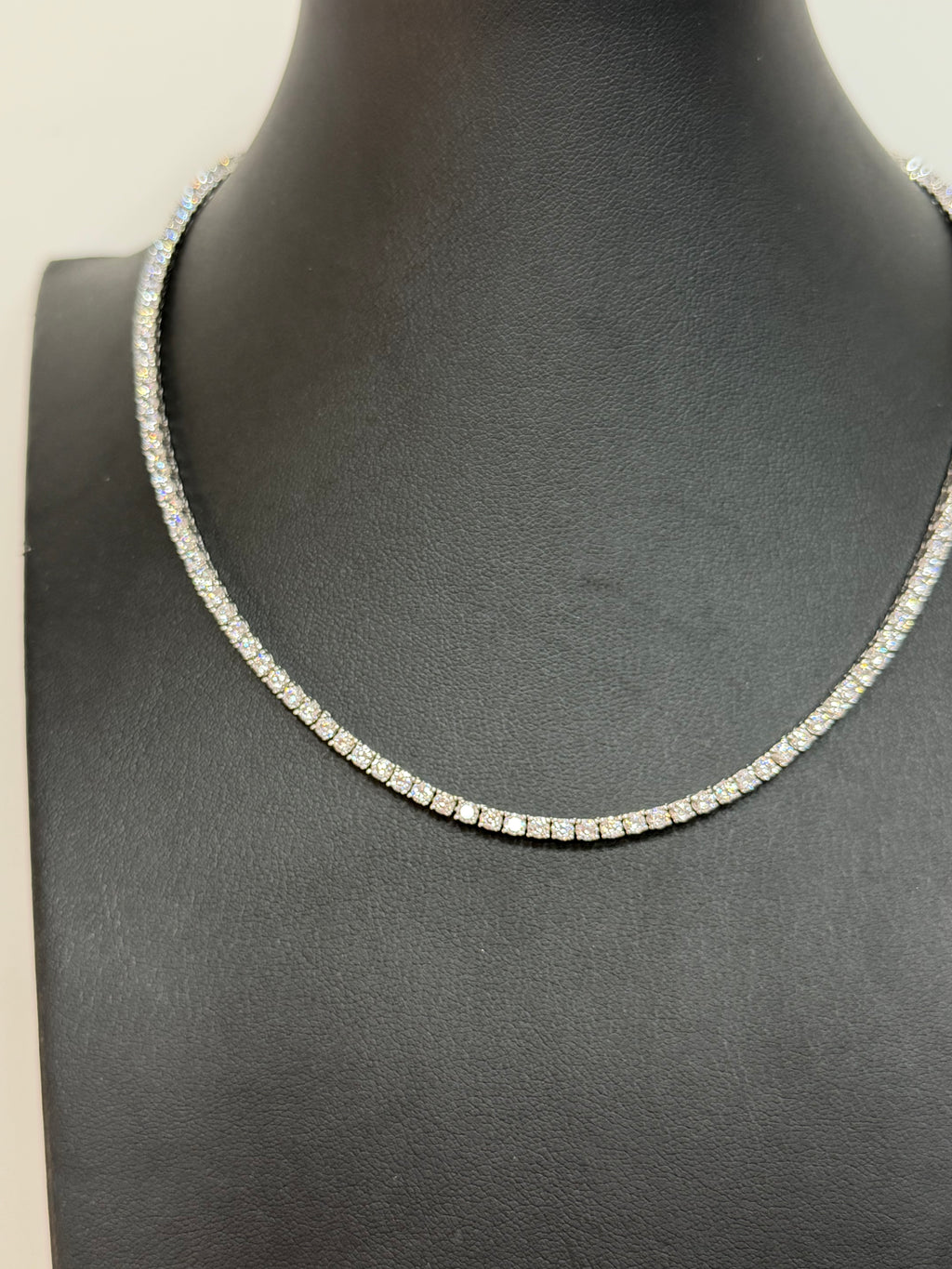 Collana Tennis Pietre Bianche in Argento 925 – Semirigida