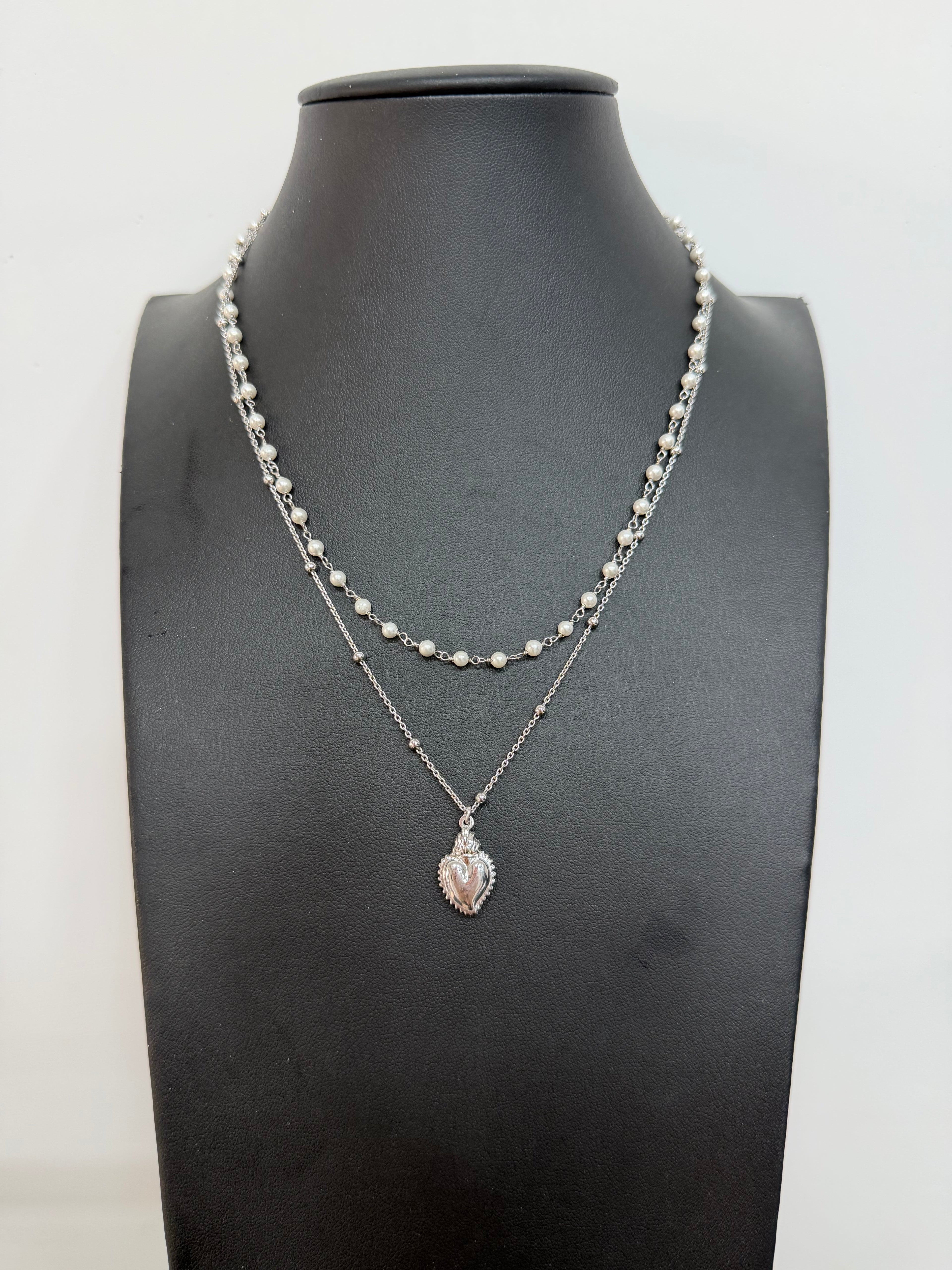 Collana Doppia in Argento 925 con Perle e Sacro Cuore