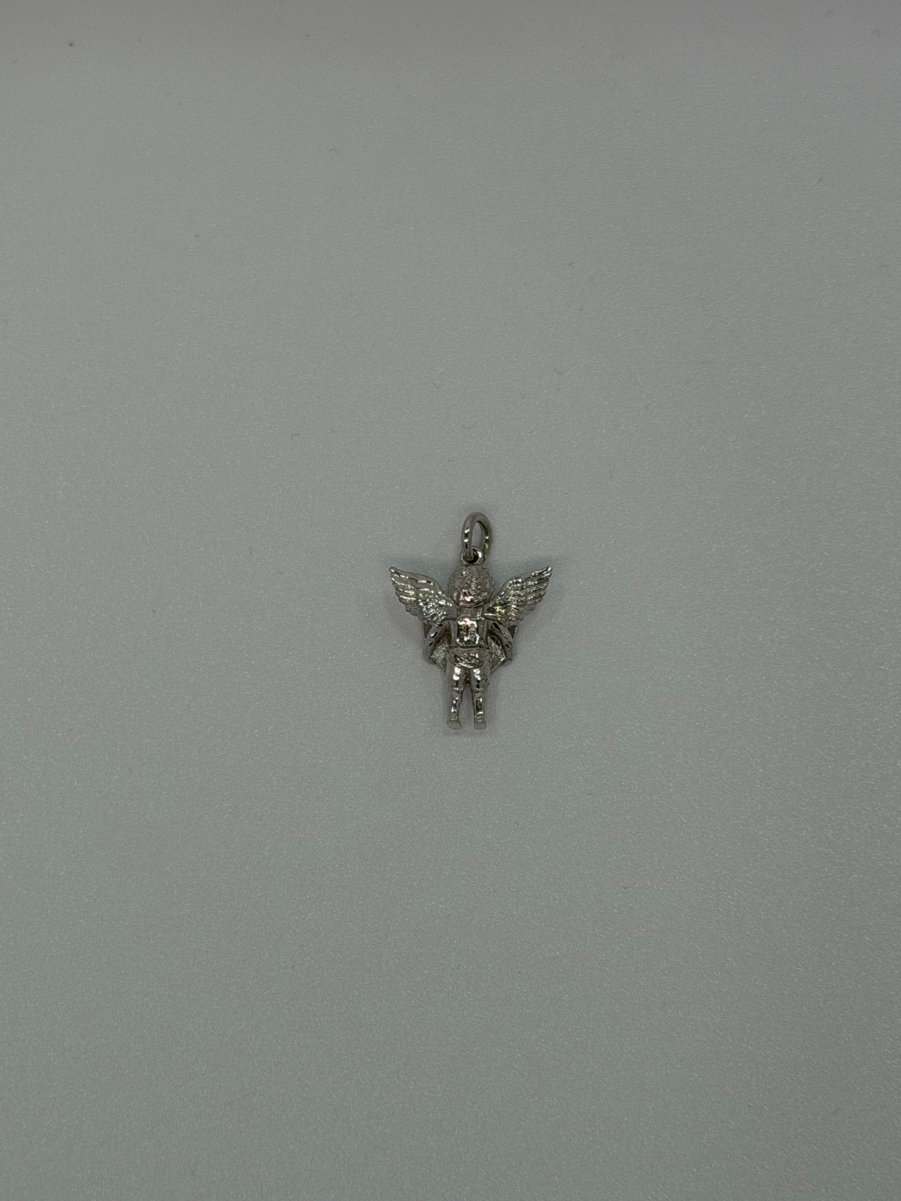 Ciondolo Angelo con Cuore in Argento 925 | Gioiello Artigianale