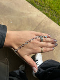 Bracciale Cuori in Acciaio – Romantico e Resistente | Gioiello Quotidiano