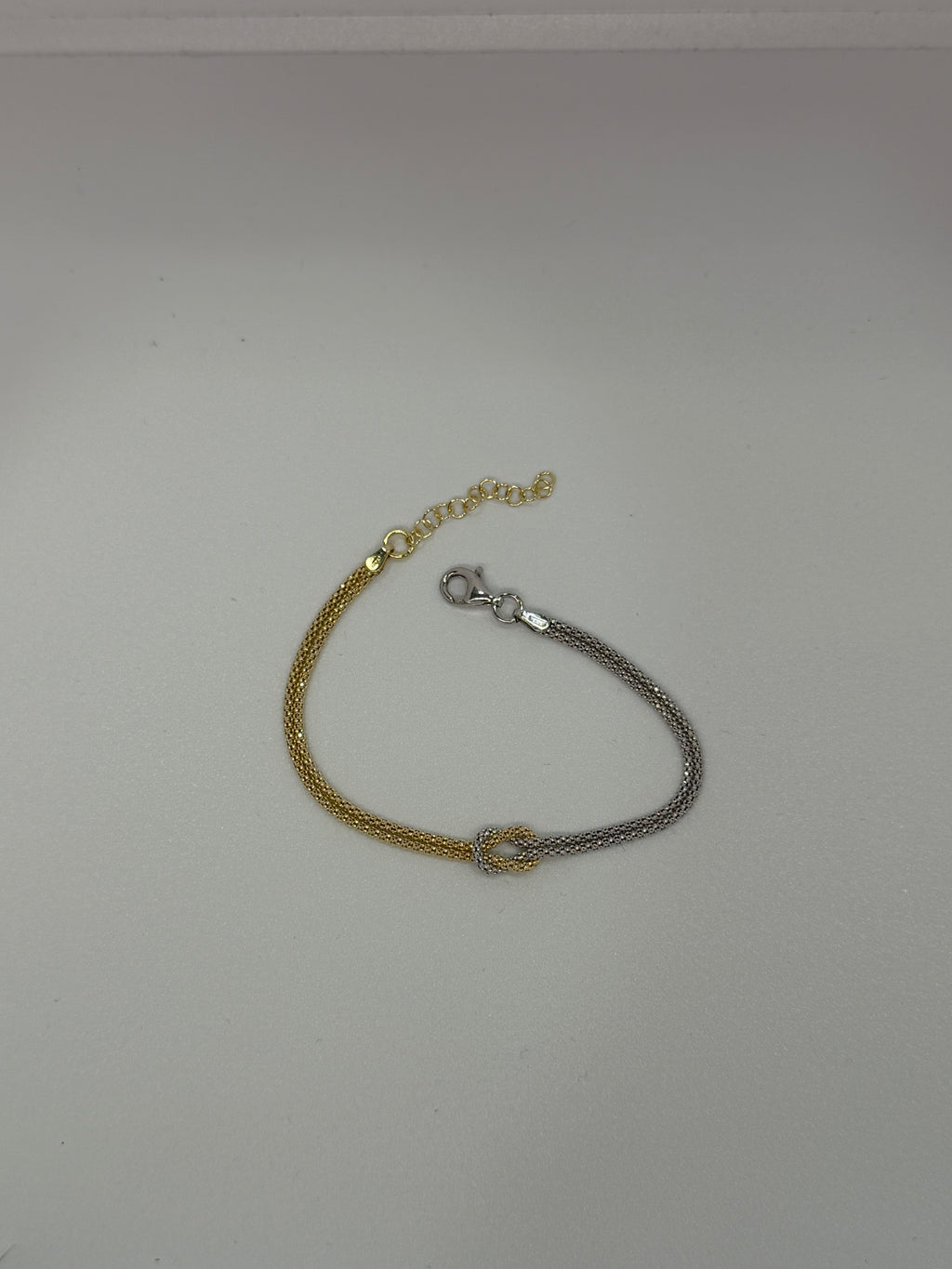 Bracciale Nodo Bicolore in Argento 925 e Oro – Regolabile