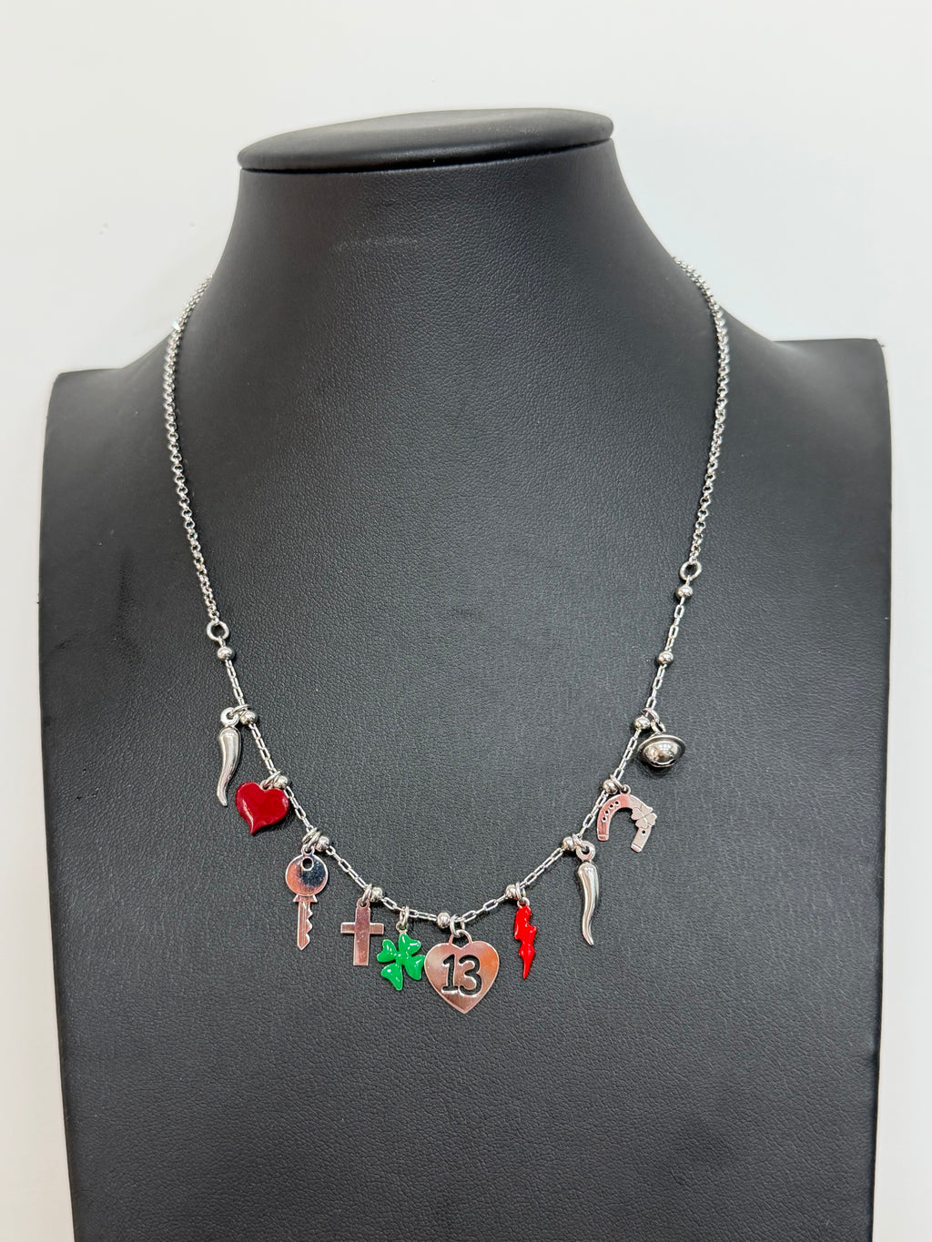 Collana Portafortuna in Argento 925 con Charms – Fatta a Mano | Gioiello Artigianale