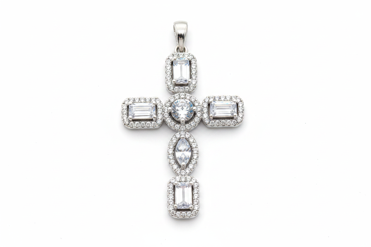 Ciondolo Croce Argento 925 Zirconi Incastonati – Eleganza Sacra
