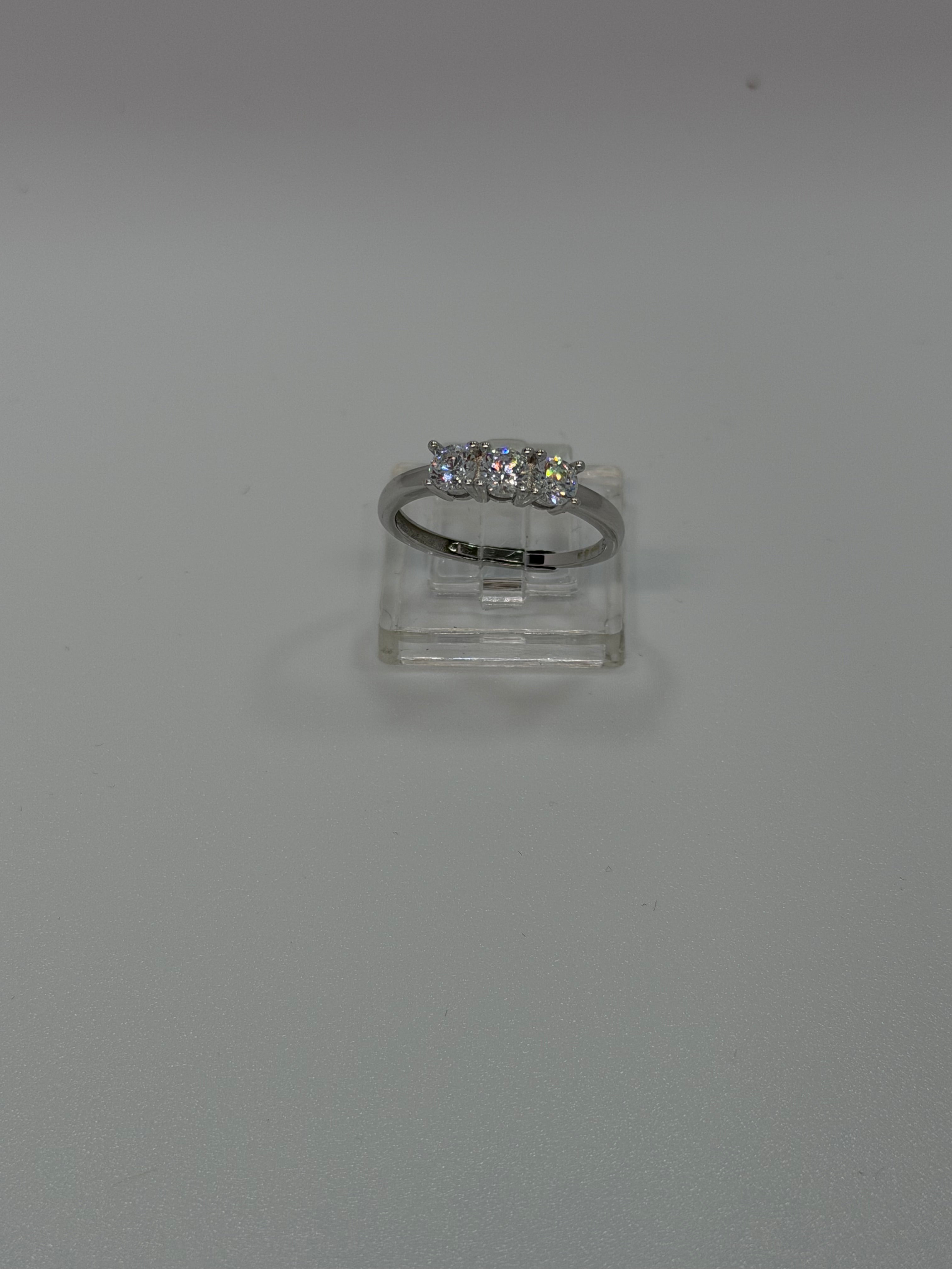 Anello Trilogy Argento 925 con 3 Pietre Bianche – Regolabile | AG silver
