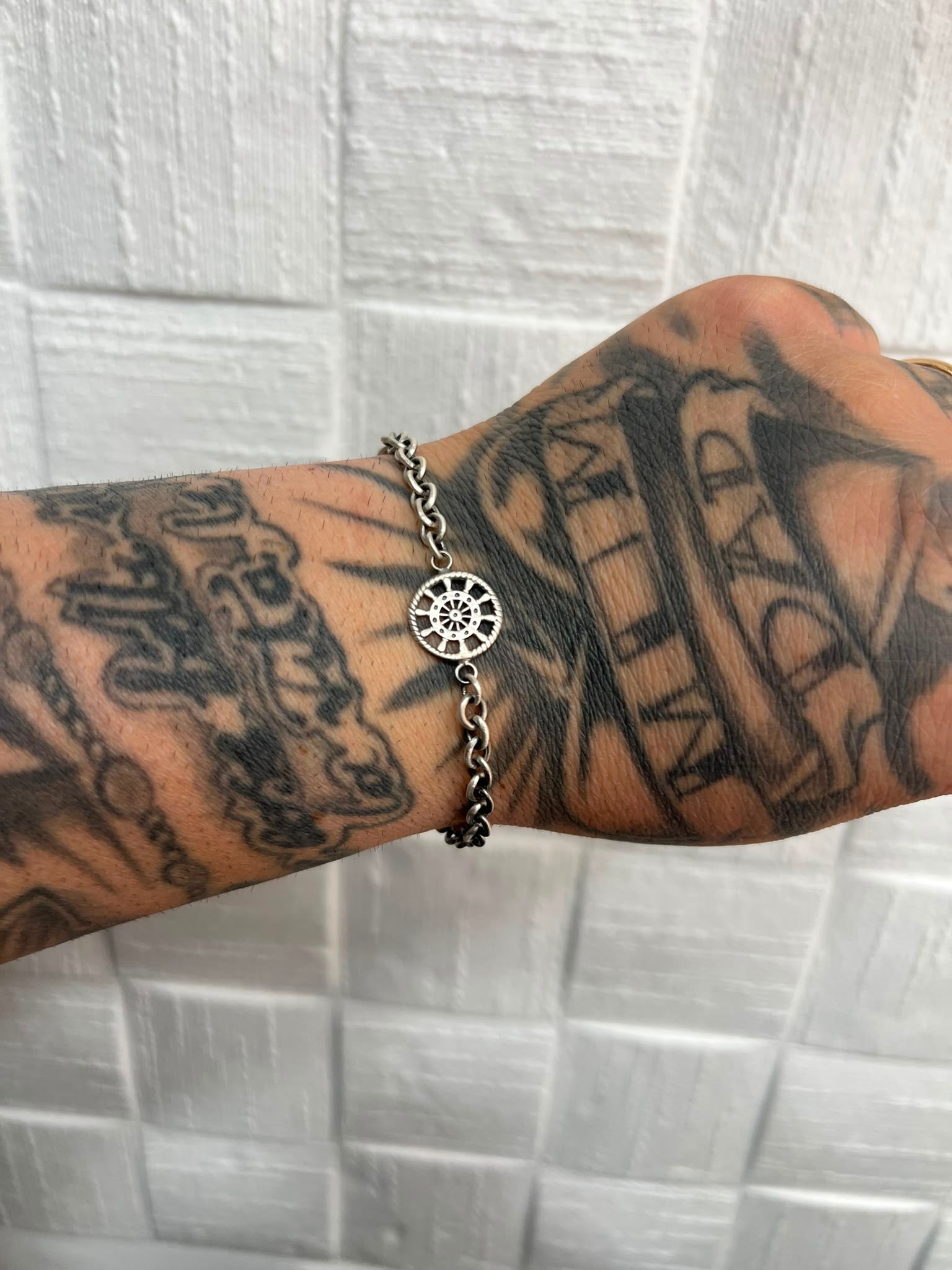 Bracciale Timone in Argento 925 – Simbolo di Guida e Libertà