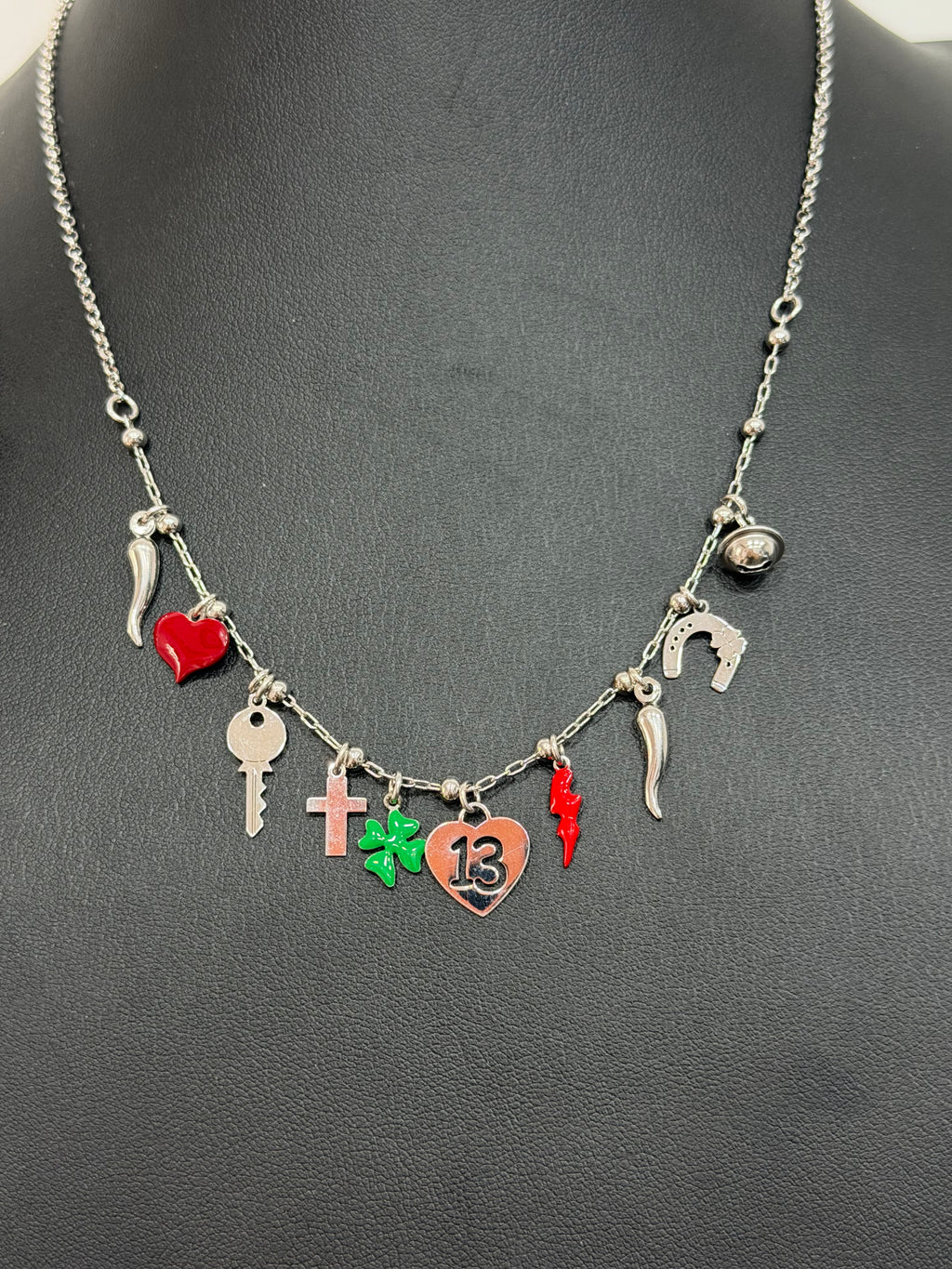 Collana Portafortuna in Argento 925 con Charms – Fatta a Mano | Gioiello Artigianale