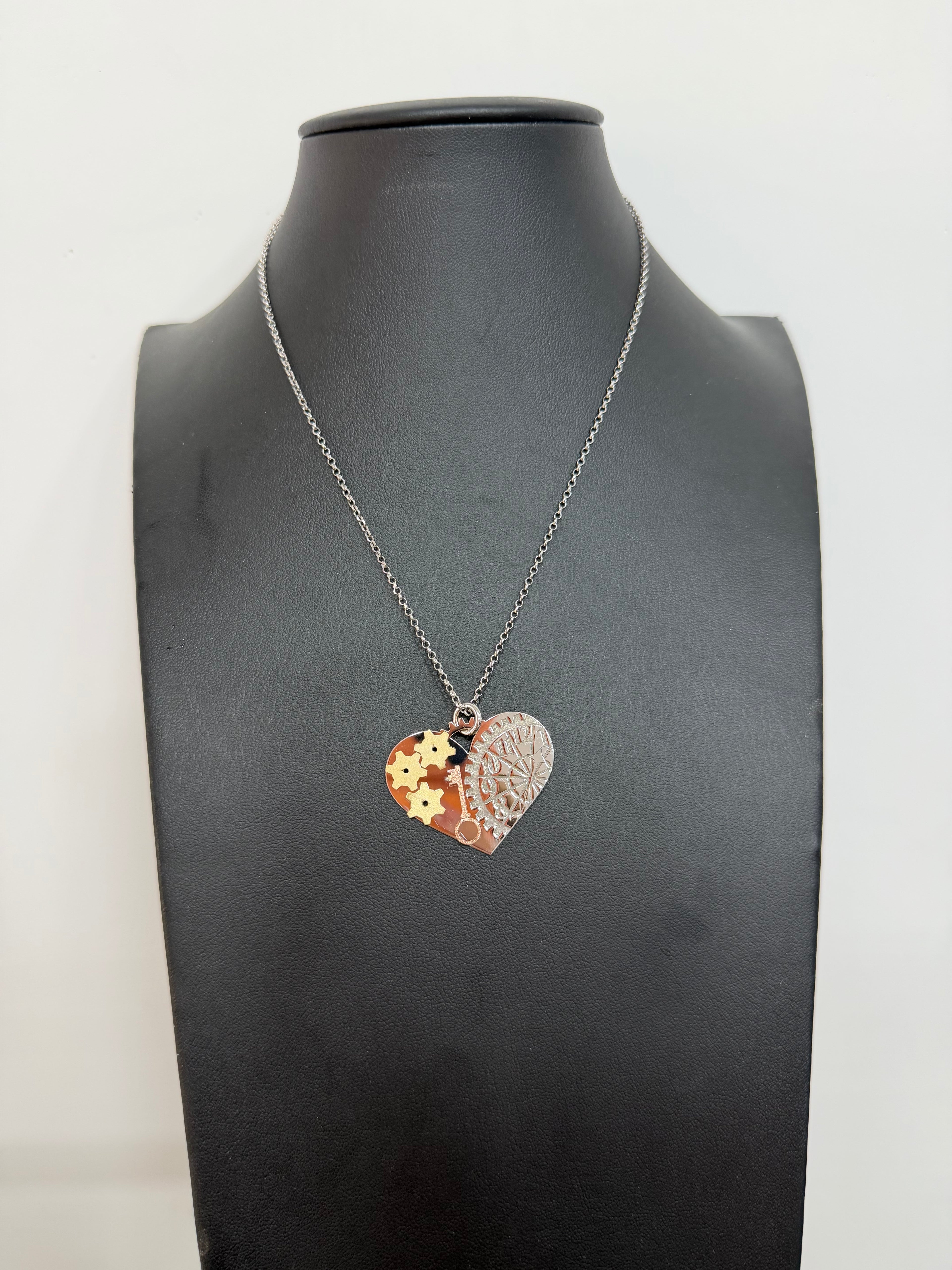 Collana Cuore Meccanico in Argento 925 – Design Unico