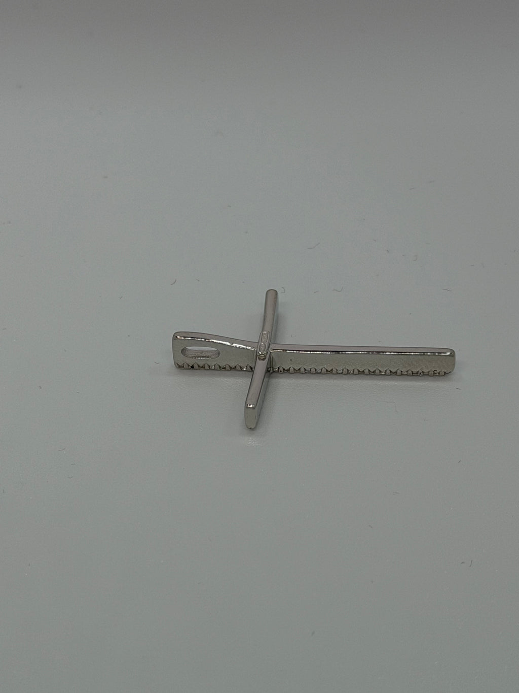 Ciondolo Croce in Argento 925 con Pietre Bianche Incastonate | Gioiello Religioso
