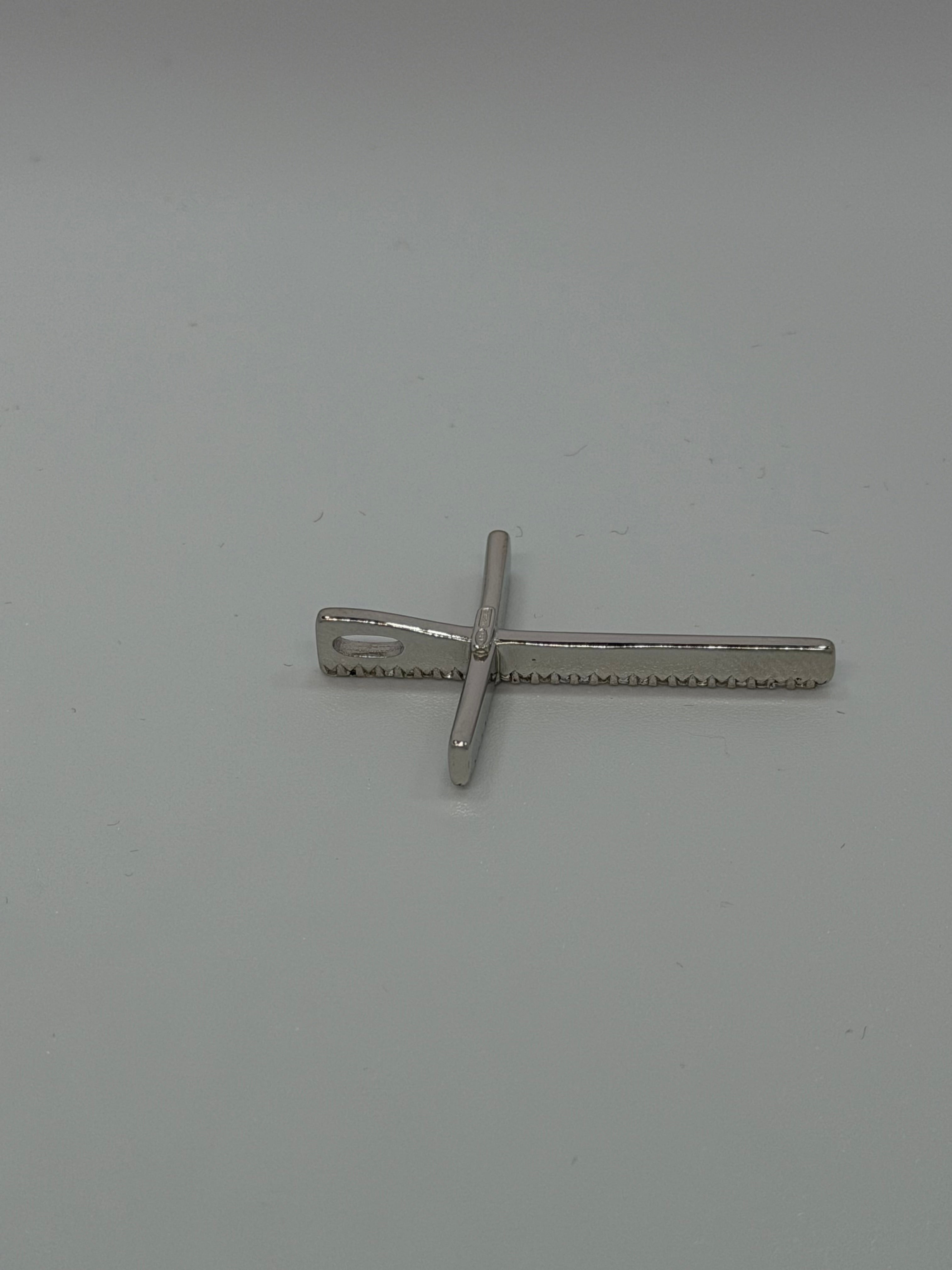 Ciondolo Croce in Argento 925 con Pietre Bianche Incastonate | Gioiello Religioso