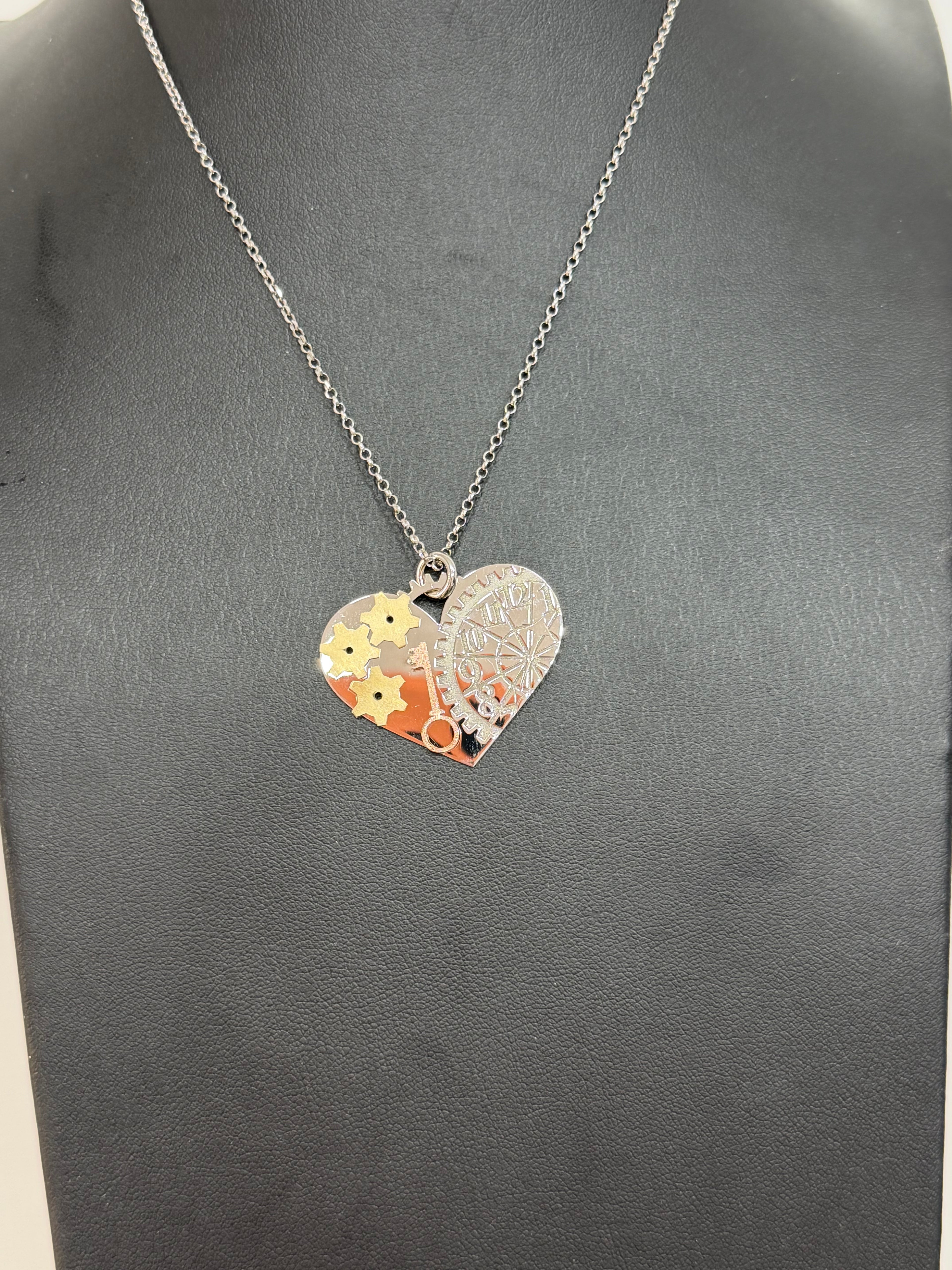 Collana Cuore Meccanico in Argento 925 – Design Unico
