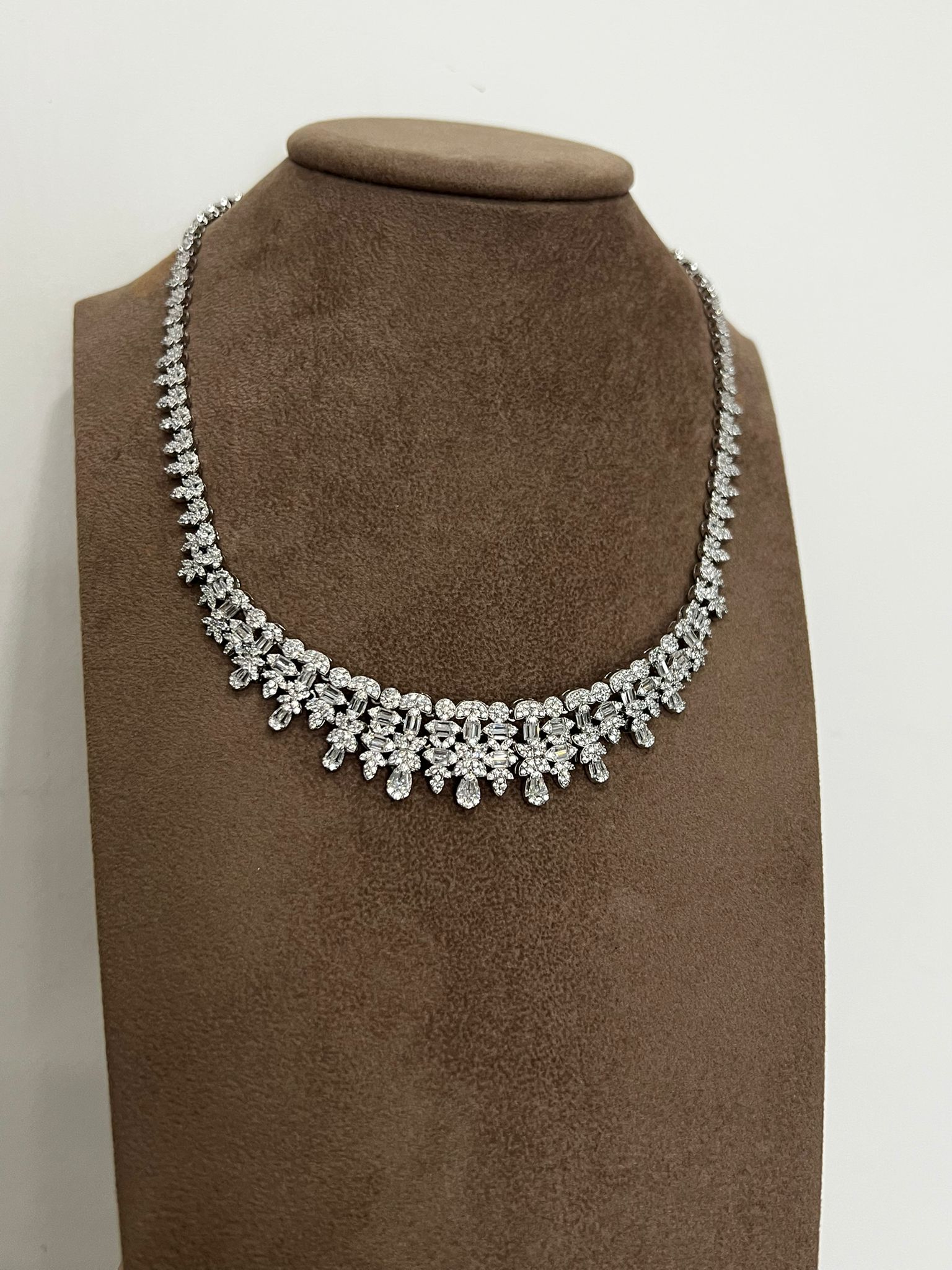 Collier in Argento 925 Luxury con Zirconi Bianchi – Eleganza e Brillantezza Senza Pari