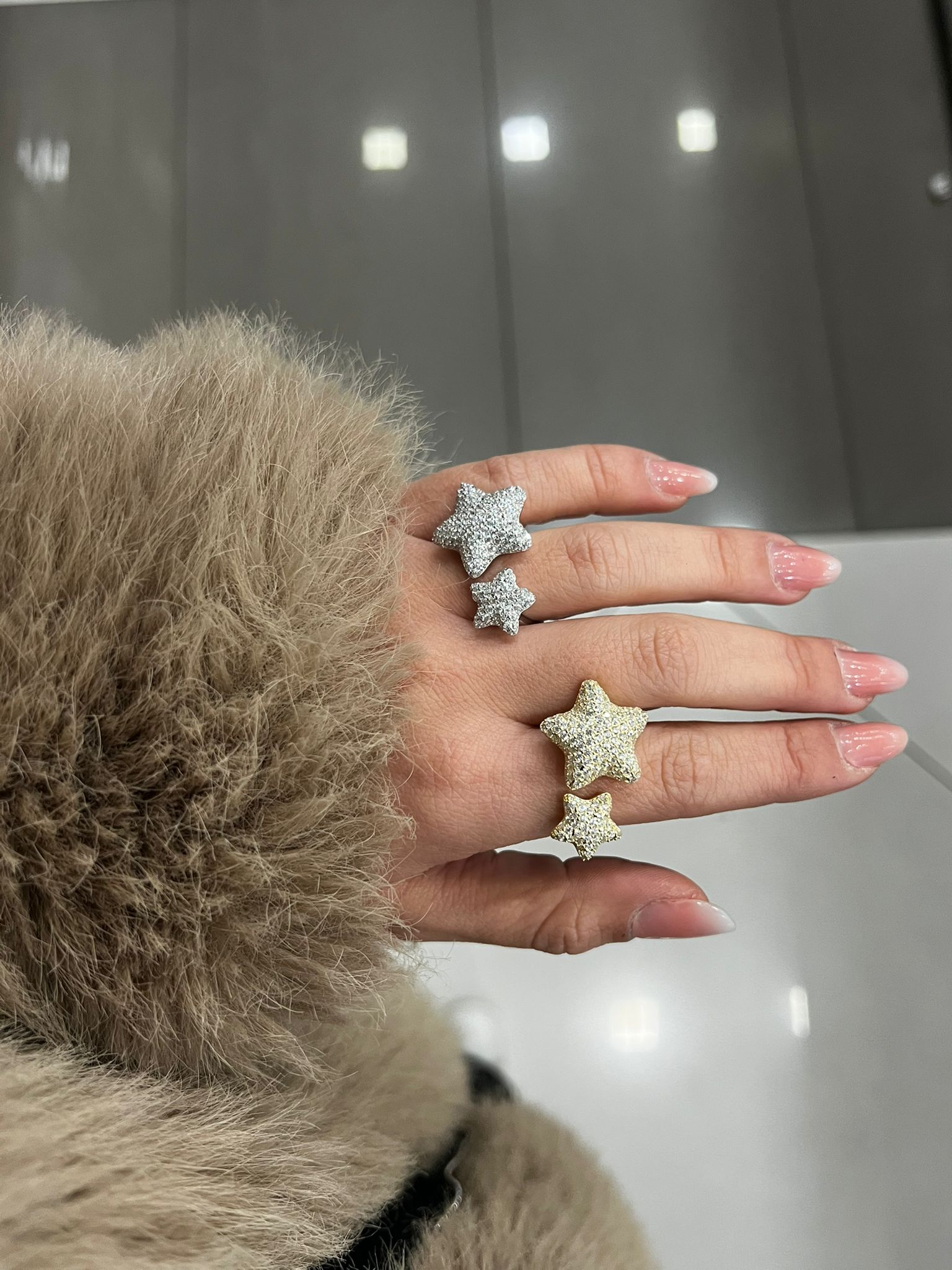 Anello Stelle Zirconi in Argento 925 – Romantico e Brillante