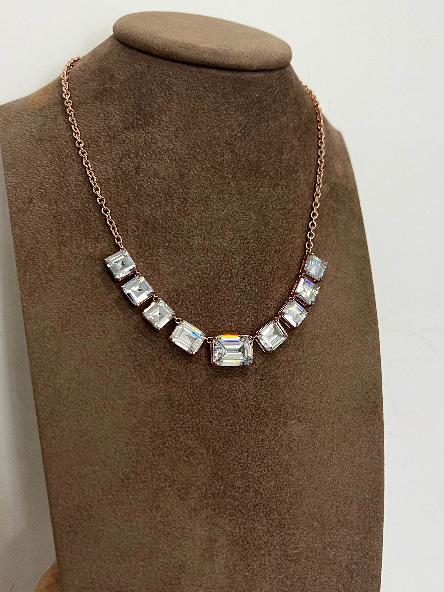 Collana Argento 925 Oro Rosa con Pietre Bianche – Romantica ed Elegante