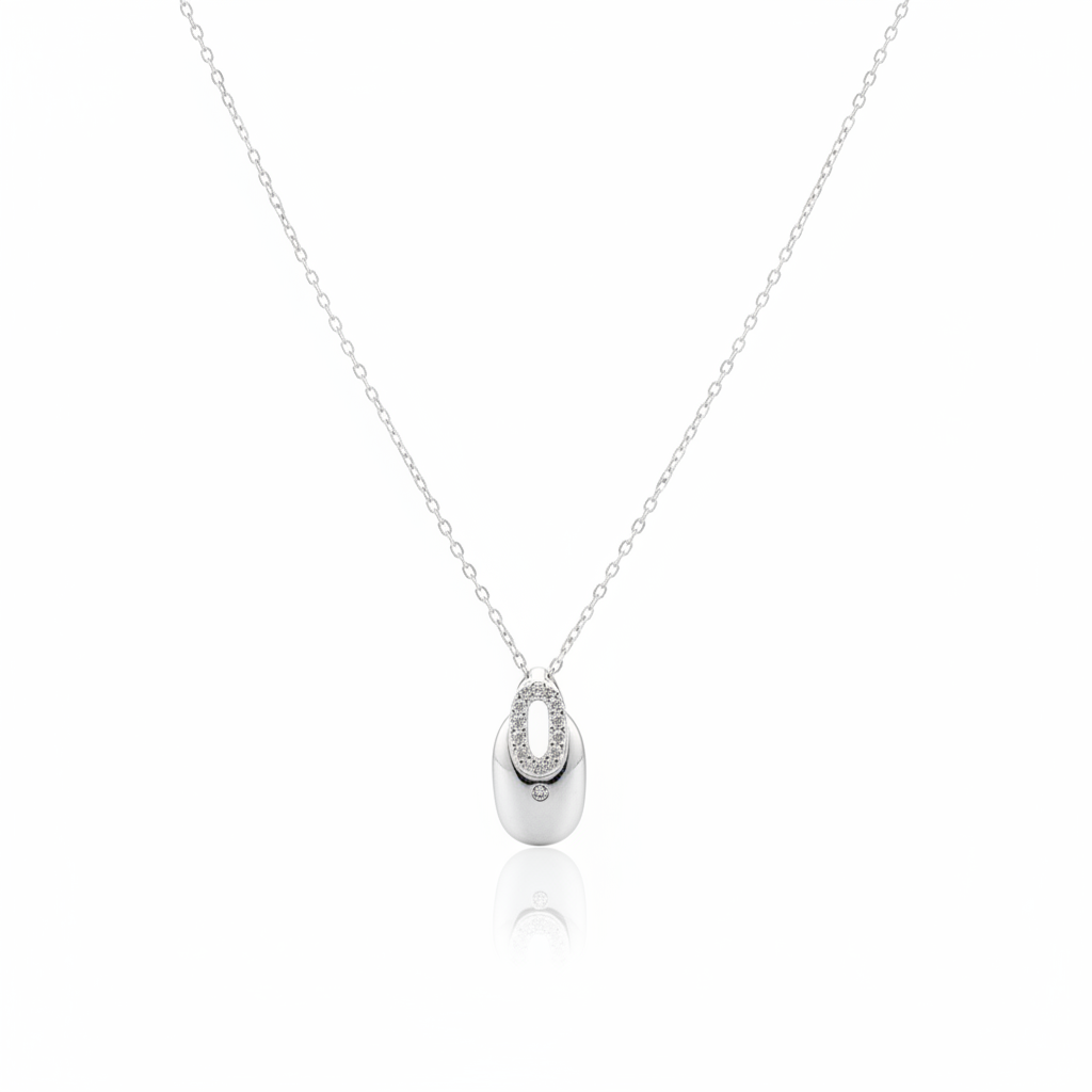 Collana Punto Luce in Argento 925 – Eleganza Senza Tempo