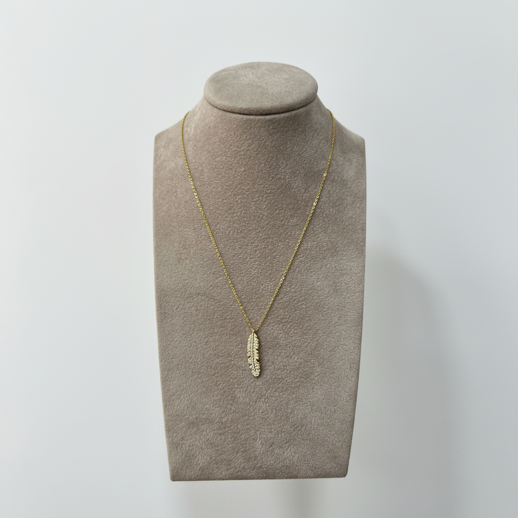 Collana Piuma Zirconi Bianchi – Argento 925 Bagnato Oro