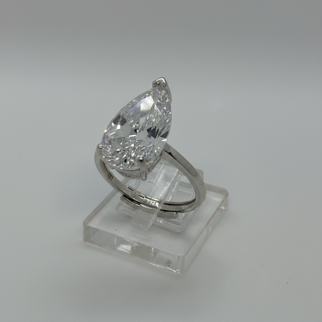 Anello Argento 925 Pietra Bianca a Goccia – Elegante e Regolabile | AG silver